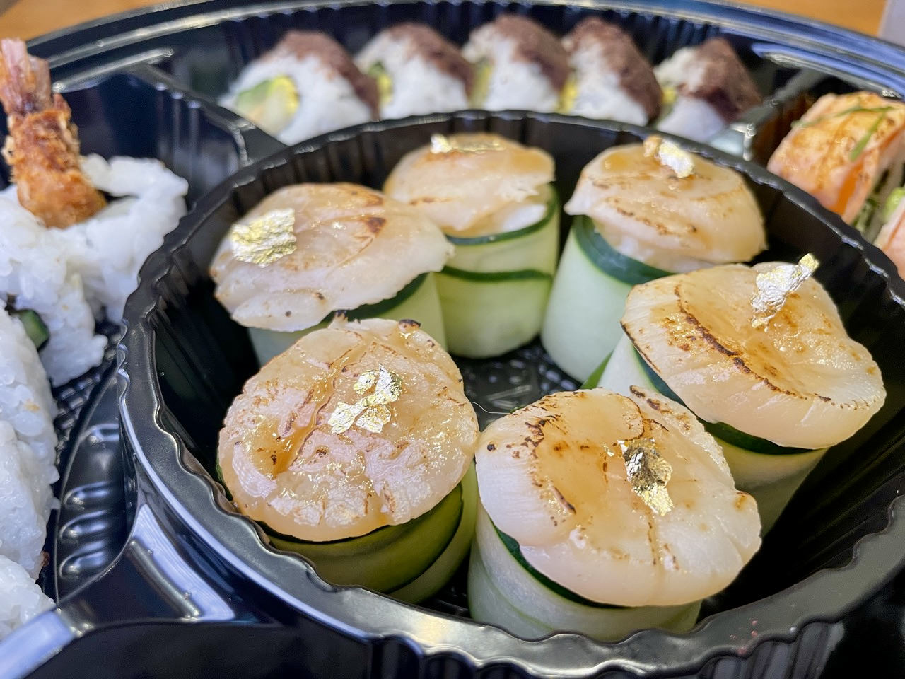 辻 花壽司專門店 Tsuji Sushi。台中勤美｜超用心的特製彩虹壽司｜勤美野餐推薦｜LGBT+友善商家