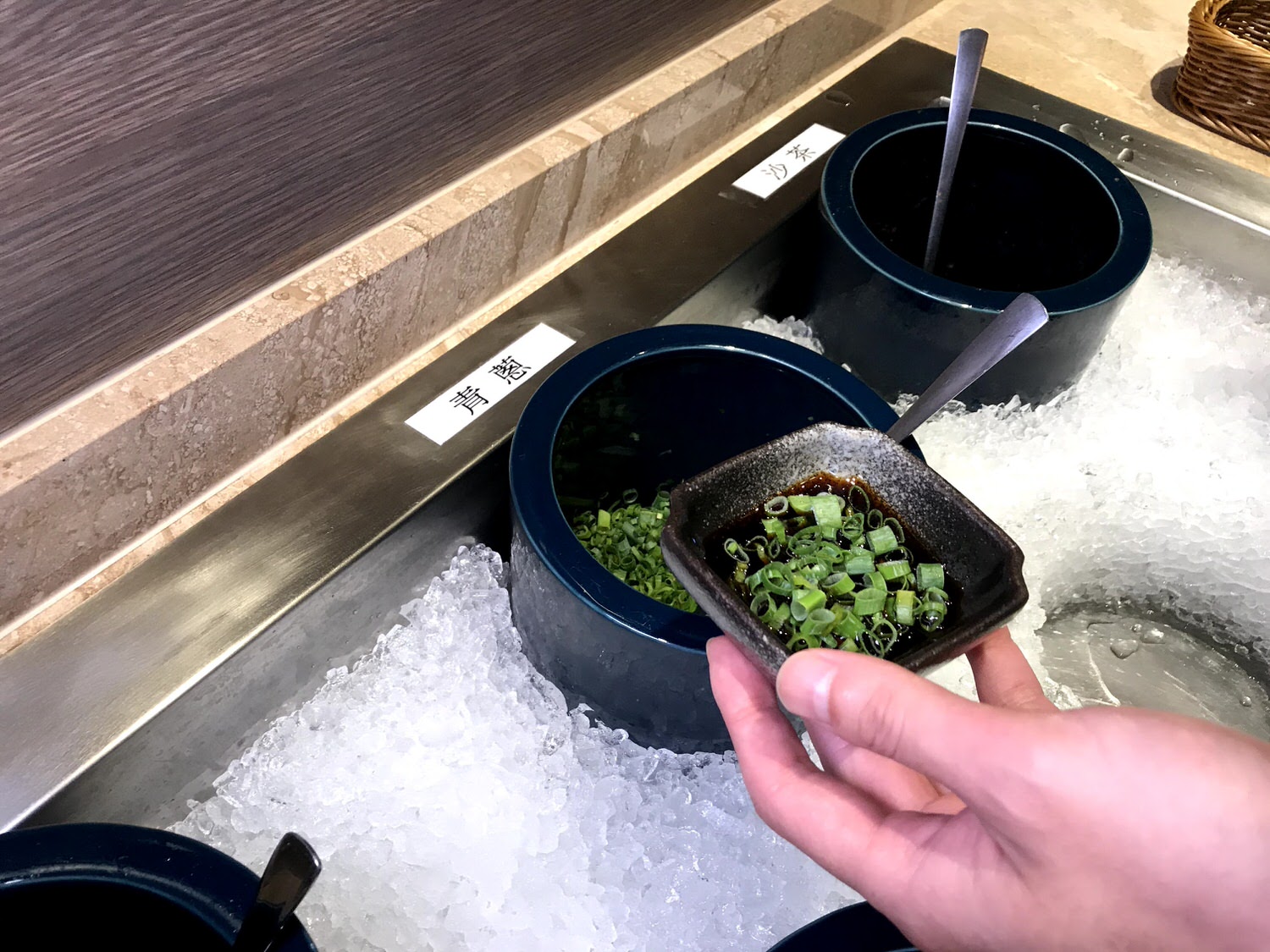 【嘉義｜西區】丰盛苑 私藏鍋物｜SRF和牛、松阪豬肉與澎湃海鮮的交響組合｜嘉義火鍋推薦