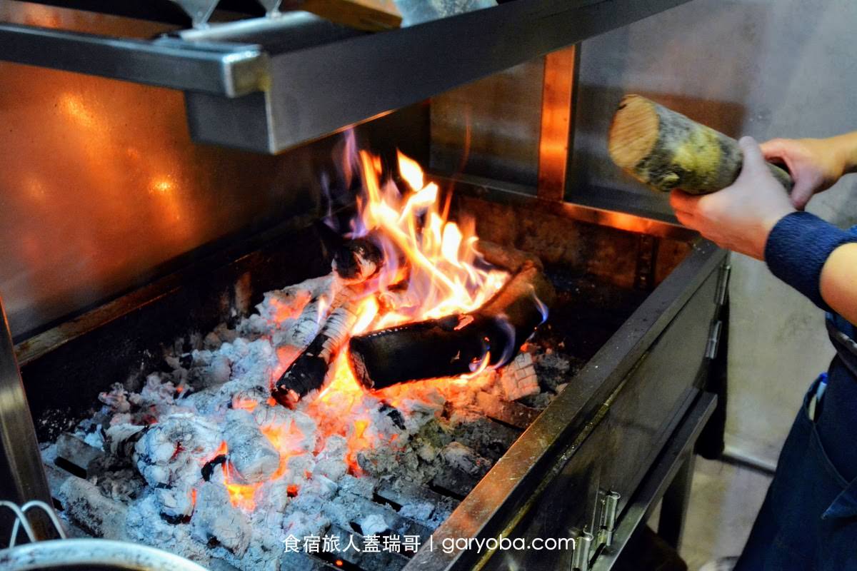 AGW Restaurant。高雄原肉柴燒的私房料理｜薩索雞、翼板牛排、櫻桃鴨胸好好食